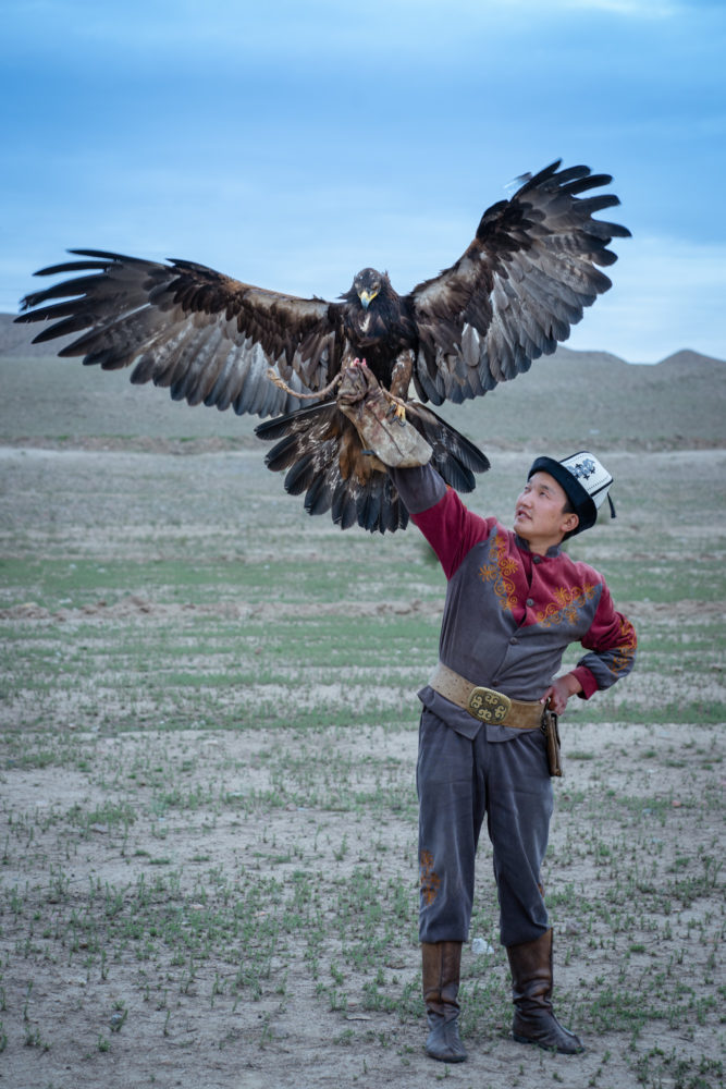 Eagle hunter during the Kyrgyzstan Photo Tour 2021